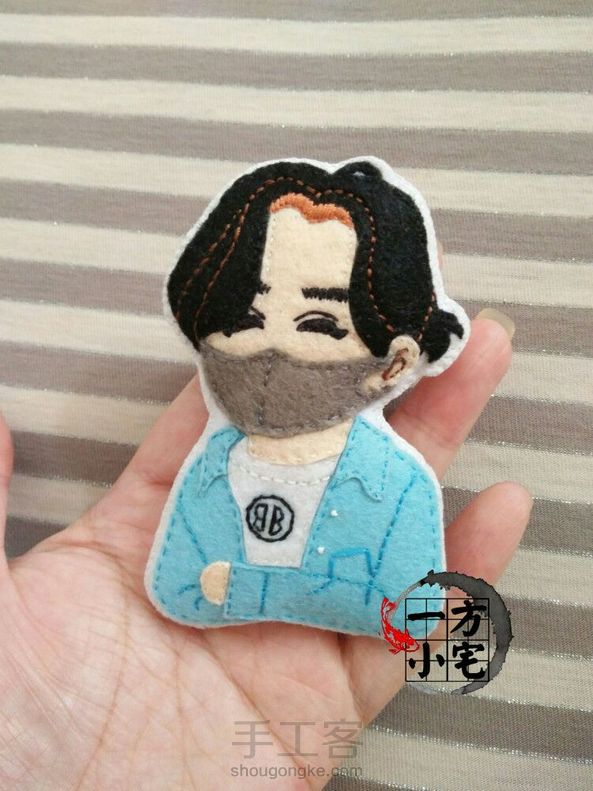 来做一个捧在手心儿里的朱一龙!居老师吧!