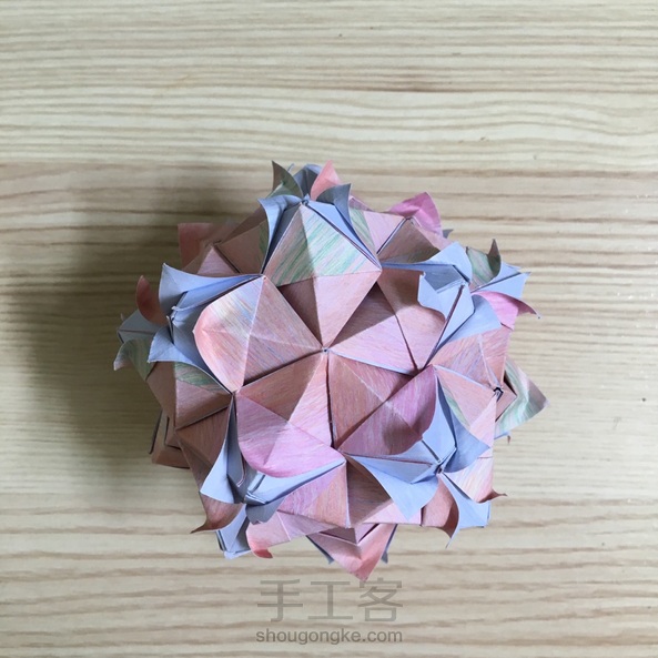 组合纸花球 gentileza 好像叫这个名字吧