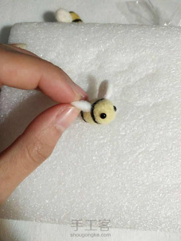 简单的小蜜蜂教程来一波(超详细)