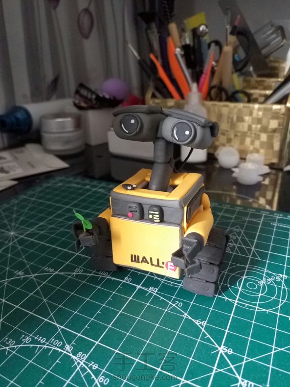 可爱黏土瓦力机器人