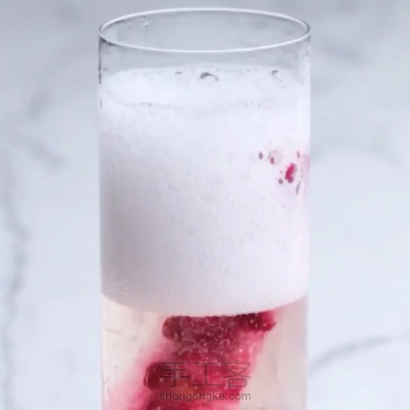 超简单的石榴香槟气泡酒(转载)