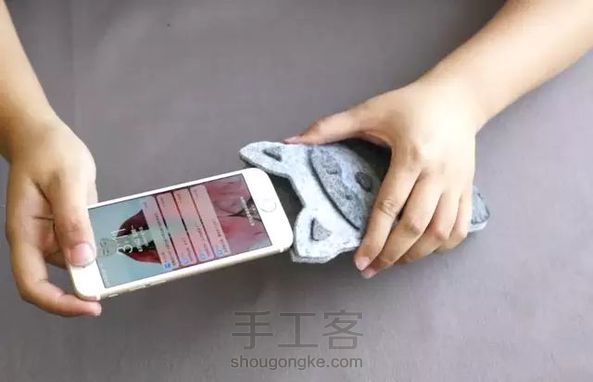 小浣熊手机包,萌宠护体,手机不再碎屏