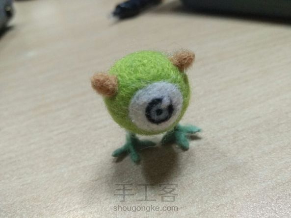 大眼仔——的脚爪爪