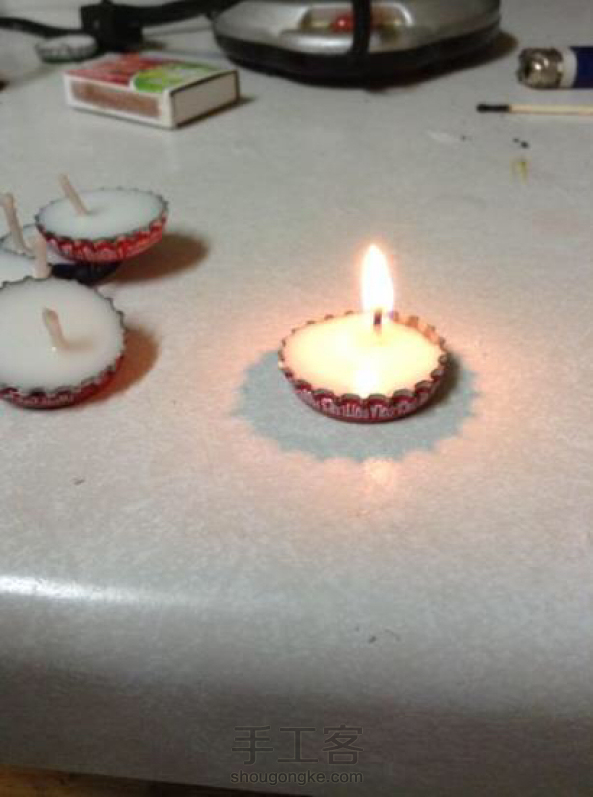 DIY浪漫瓶盖小蜡烛