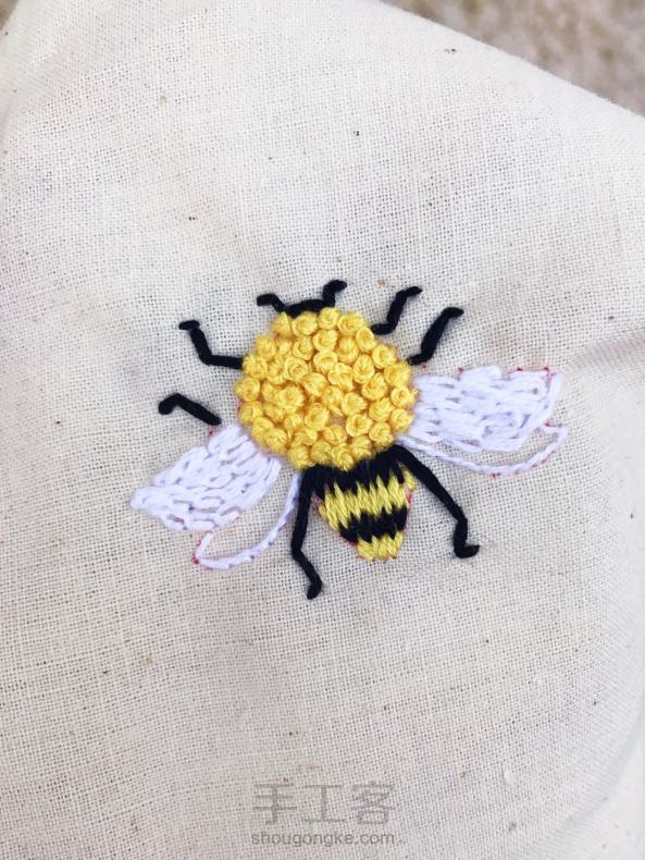 刺绣小蜜蜂