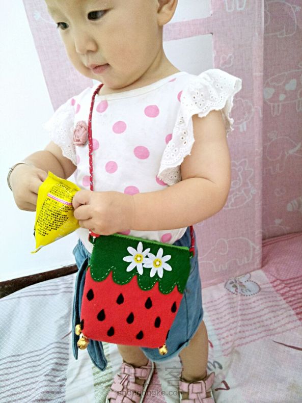 草莓🍓不织布宝宝包包