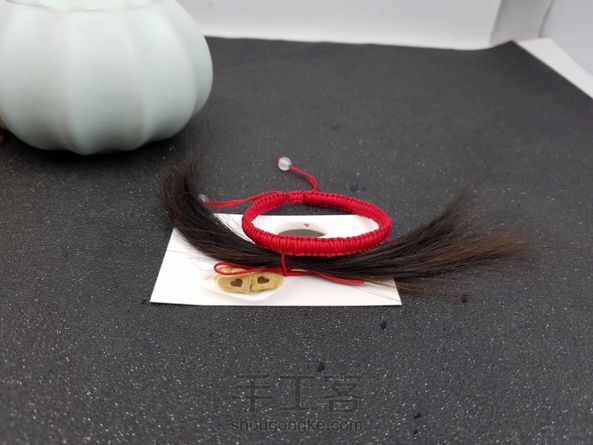 一缕青丝,一缕魂,红锦系命送爱人!