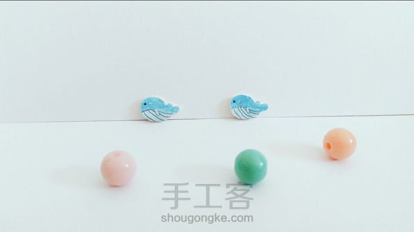 热缩片·鲸鱼耳钉
