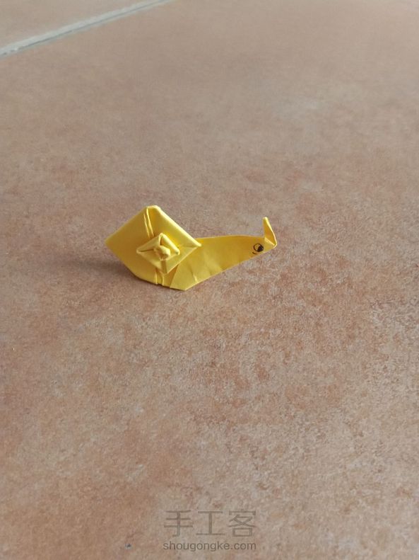 教你折一个蜗牛