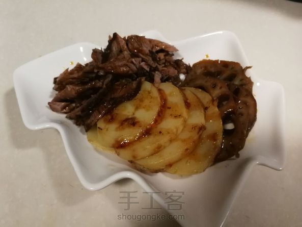 简单的卤牛肉教程,拿去✌