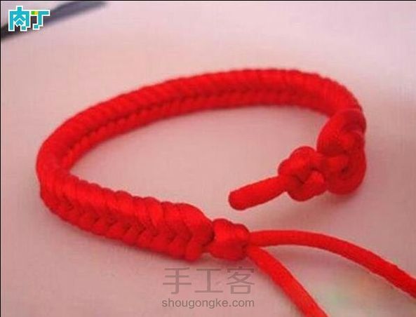 简洁实用的红绳手链的手工编织方法DIY图解の
