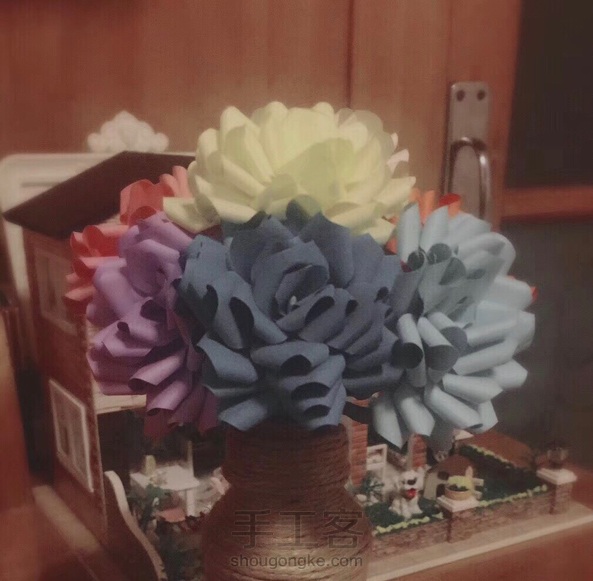 纸鹤纸就可以做的立体文艺花花,超级简单。