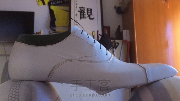 英伦风格经典男鞋制作