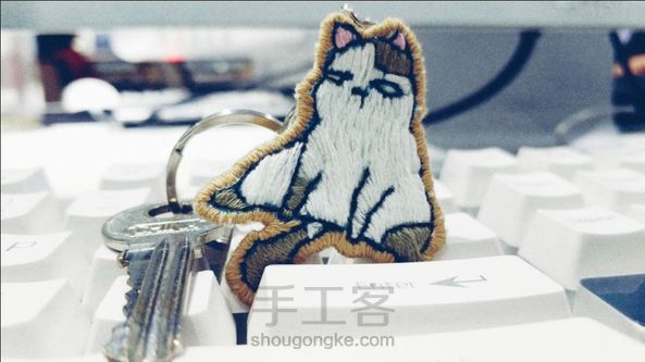 猫咪绣片钥匙链