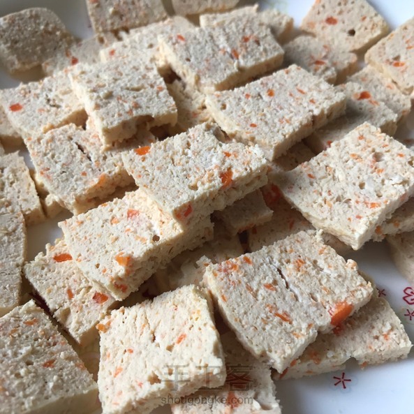 10月龄宝宝辅食：蔬菜鸡肉饼