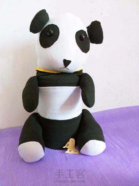 奶粉罐改造大熊猫玩偶收纳罐