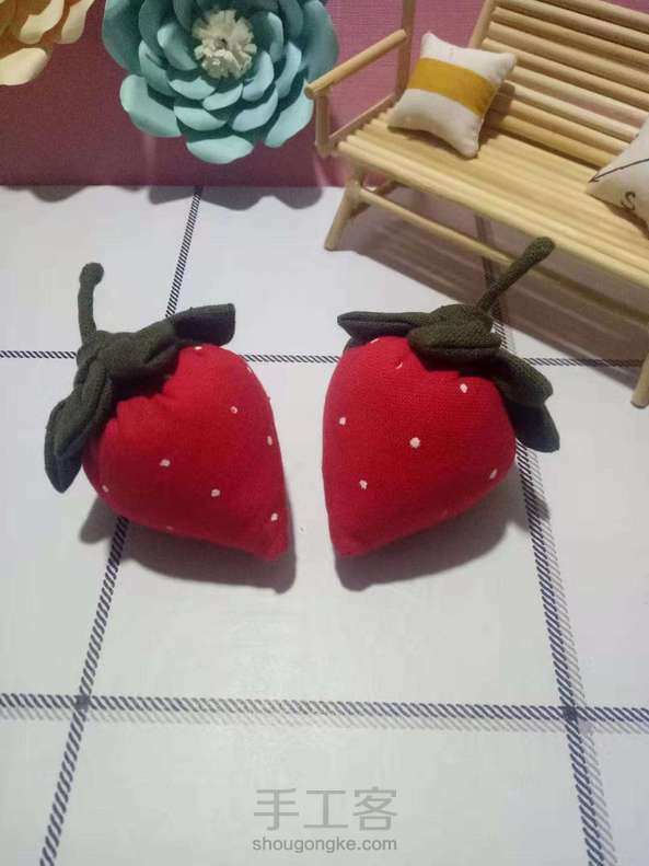 布艺草莓🍓针插教程