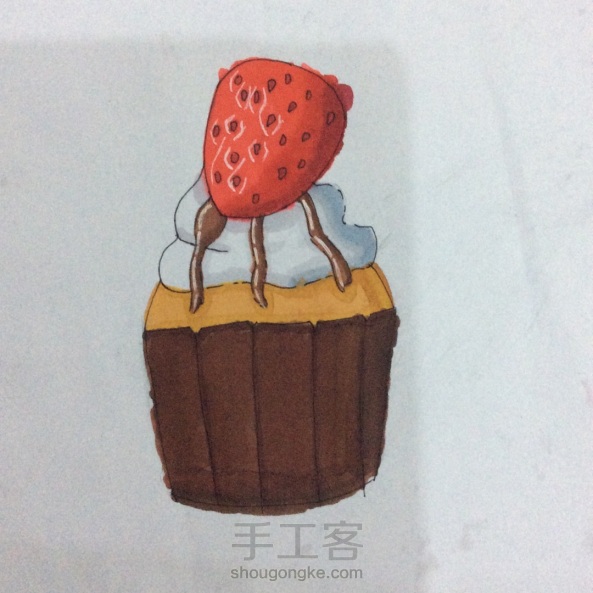 草莓蛋糕马克笔绘画