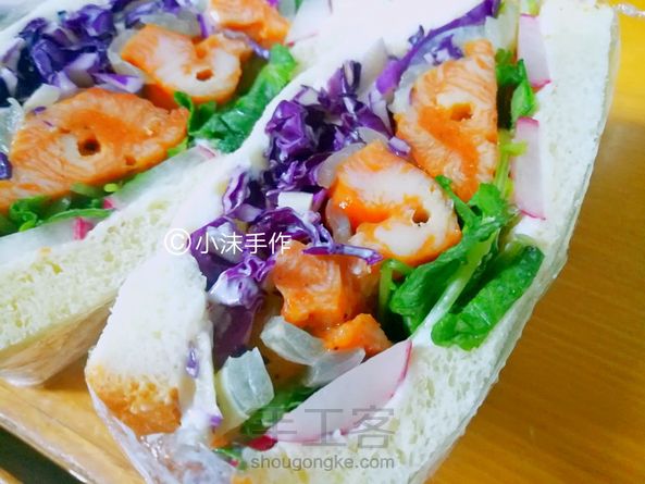 【沫】川香鸡柳三明治