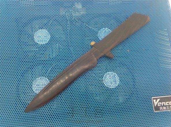 紫光檀仿CS strider 小刀 半成品
