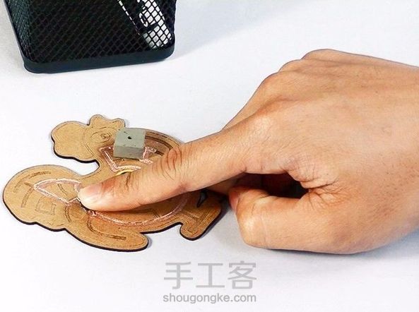 画笔电子学趣味电路游戏课程 第三讲:小公鸡迷宫电路