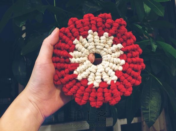 【Macrame】编织——圣诞配色花环杯垫