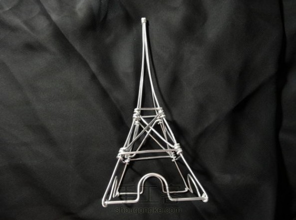 DIY用铝线做巴黎铁塔