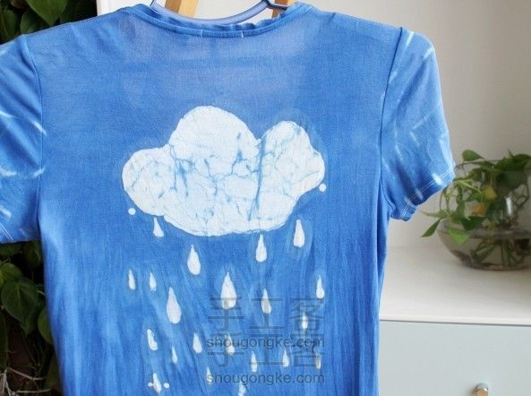 蜡染T恤-下雨云