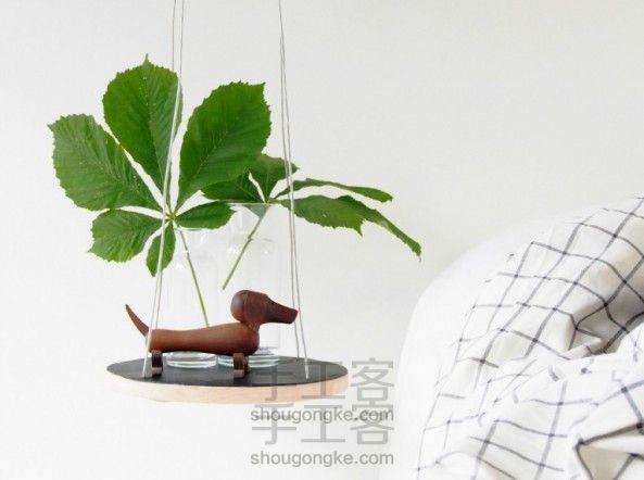 diy简洁大气悬浮桌子