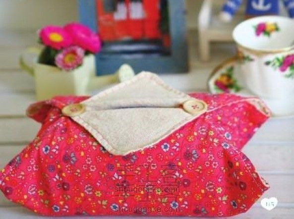 DIY乡村风格布艺纸巾包的方法