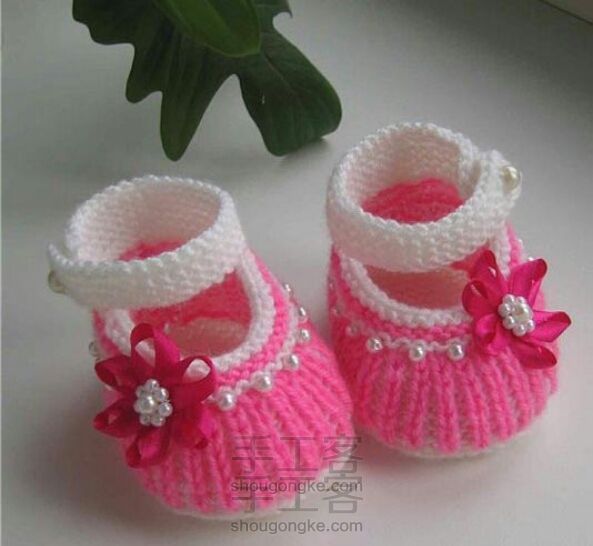 亲手做宝宝鞋子:可爱编织宝宝鞋教程