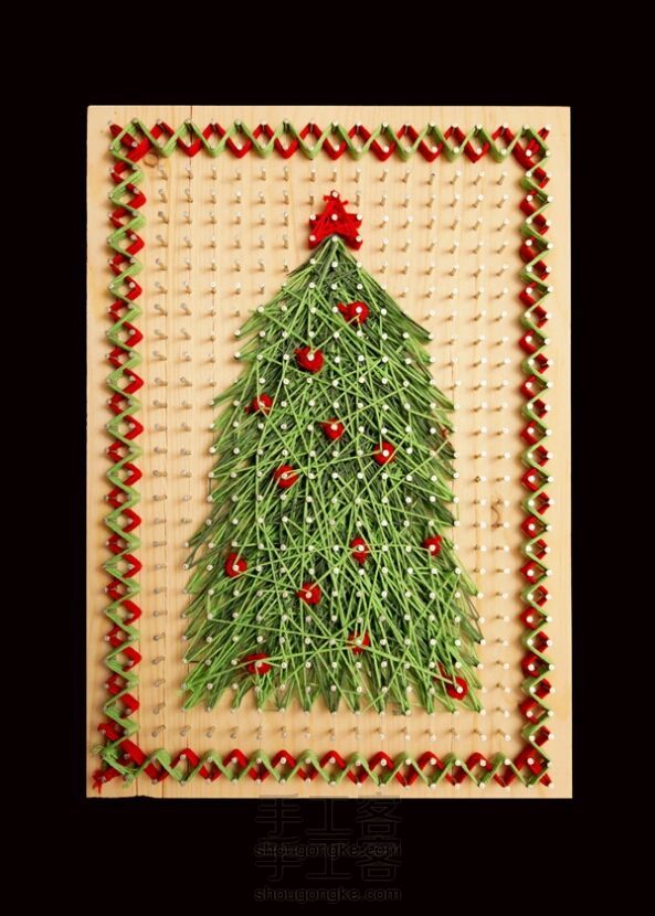 木板线条组合圣诞树