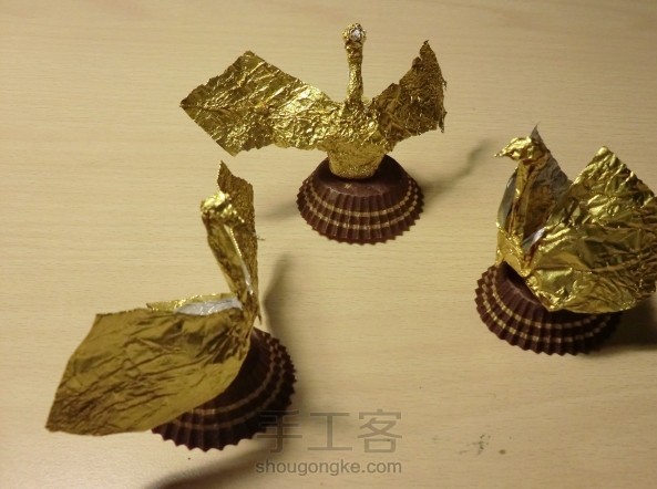 费列罗巧克力折纸——天鹅