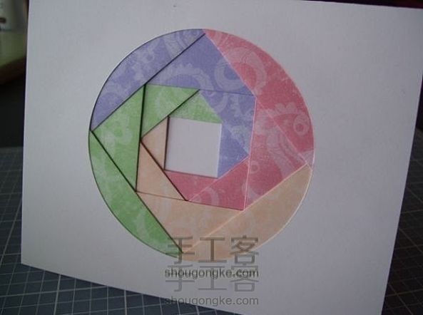 自制多彩折纸贺卡 手工教程