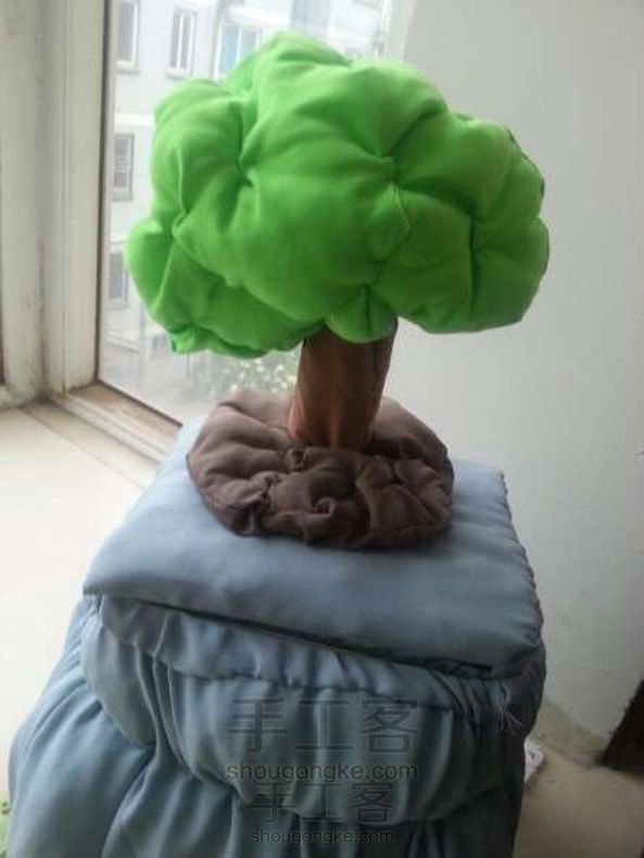 卡通小树储藏盒