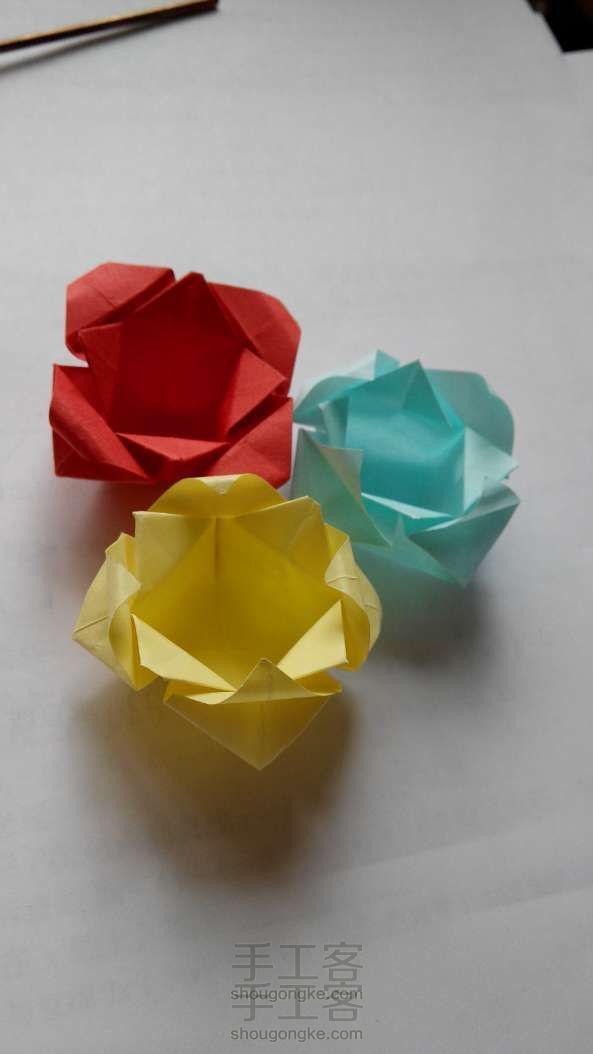 超级简单的小纸篮折纸教程