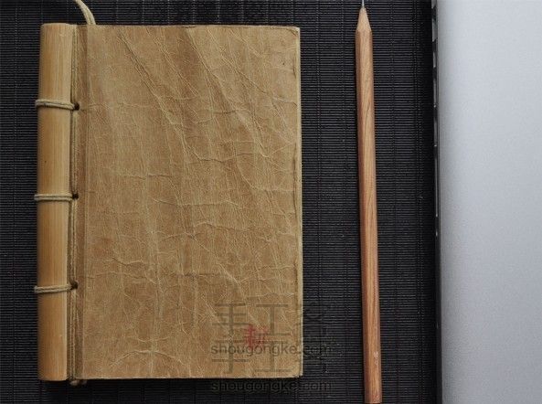 手工复古 竹牛皮纸本子 制作教程