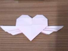 带翅膀的爱心 折纸教程