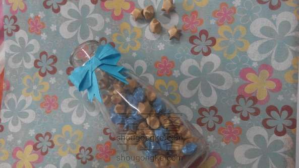 包装盒蝴蝶结折纸