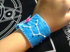 星座腕带……背面