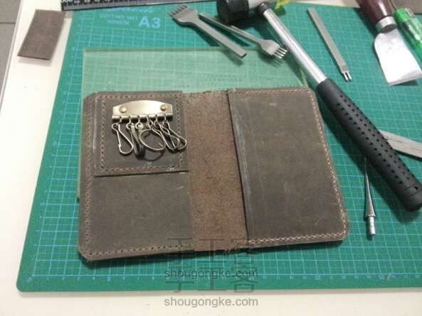 碎皮给老婆做了个钥匙零钱包 手工皮艺