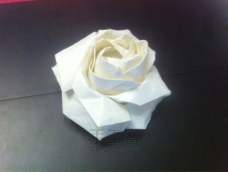 玫瑰花折纸制作教程