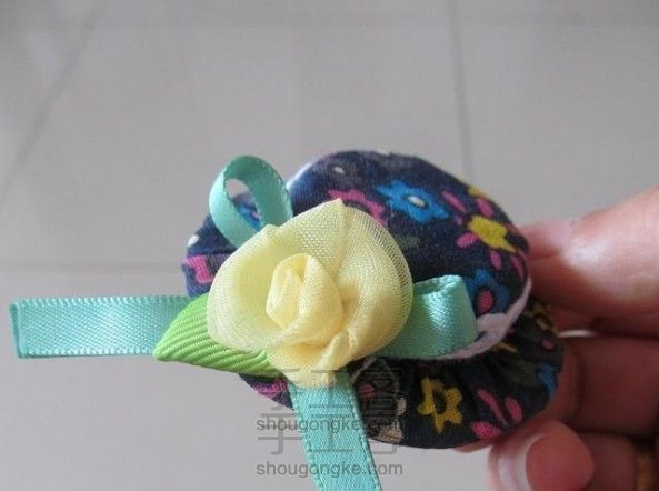 儿童小礼帽，简单易学。美妈们动起手来吧。