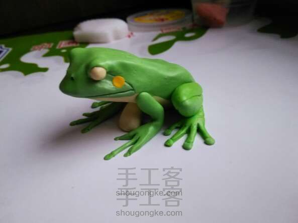 绿色青蛙轻粘土制作方法