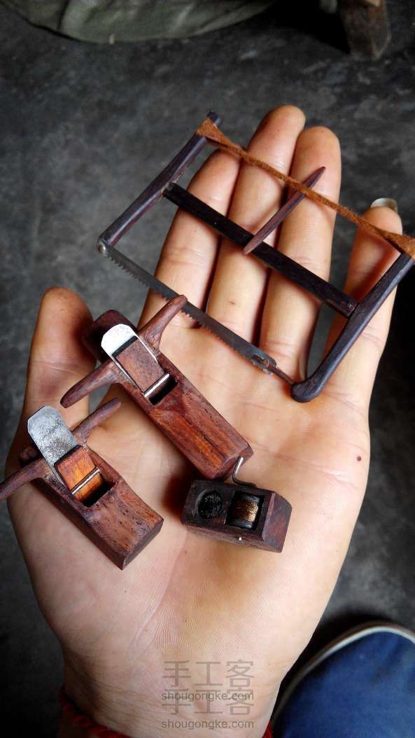 见过这么小的工具吗?真的可以用哦~木工具手工制作教程