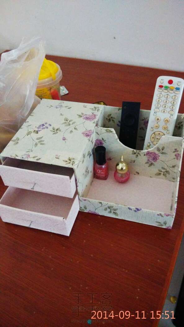 化妆盒旧物改造