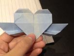 简单的翅膀爱心折纸方法