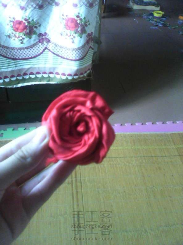 红领巾玫瑰制作方法