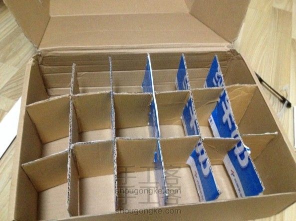 旧纸板手工自制内衣袜子收纳盒