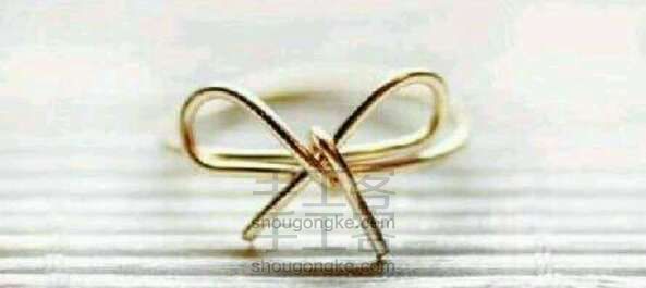 金属线蝴蝶结戒指